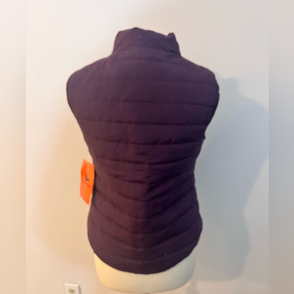 NWT Field Stream Lotus purple reversible puffer vest - Picture 4 of 8